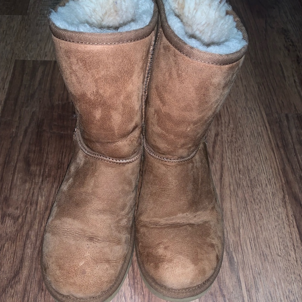 Classic 1 Chesnut UGG Boots
